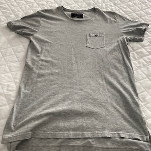 Mens grey tee shirt with pocket. Good condition.